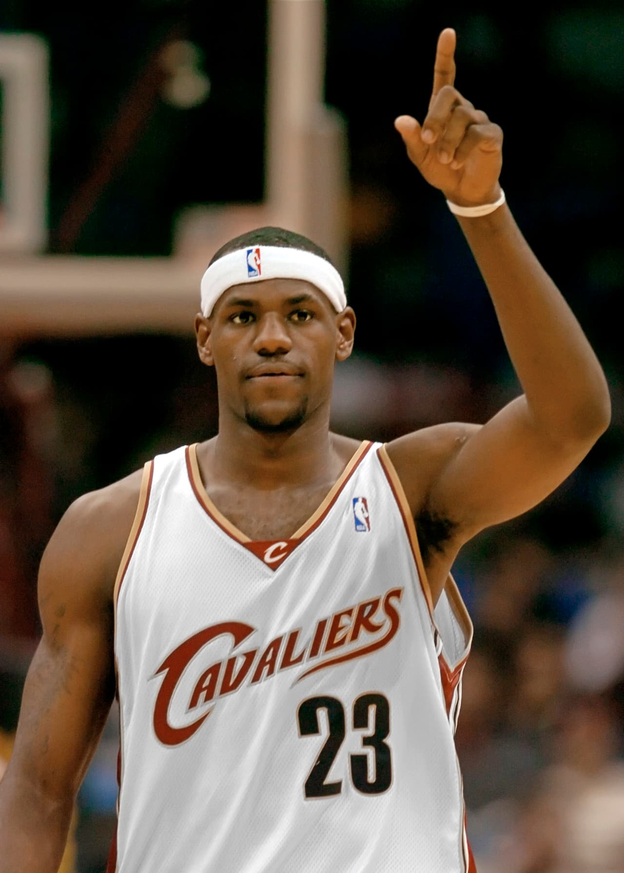 LeBron jugó con los Cavaliers hasta la temporada 2009-2010.