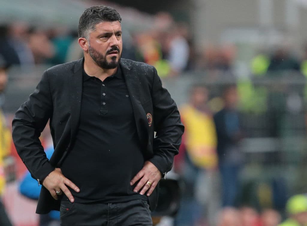 Luego del arribo del nuevo dueño, Paul Singer, rodaron cabezas. Solo se salvó Genaro Gattuso, quien sigue como técnico por lo que significó para el Milan como jugador. Creen que Leonardo lo suplirá.