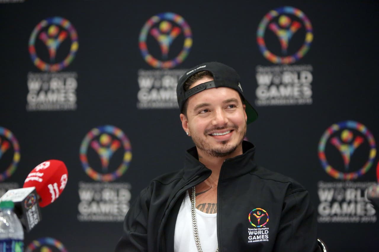 Es un gran impulsor de la música urbana, actualmente está nominado a 13 premios de los Latin Grammy.