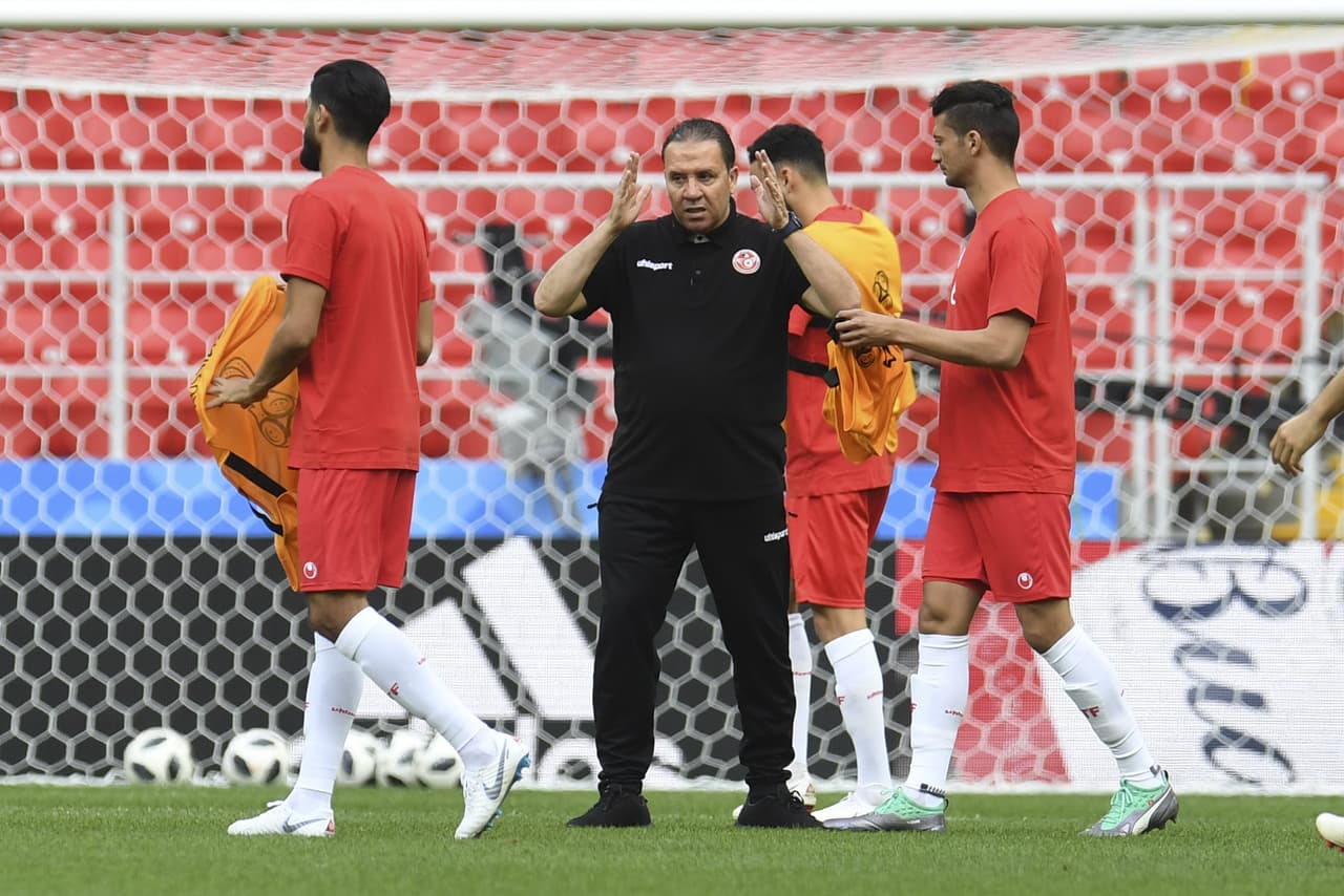 Frente a Inglaterra, la selección de Túnez tuvo una buena presentación pese a la derrota. El técnico Nabil Maaloul realizó ajustes tácticos en el reconocimiento al campo del Spartak de Moscú.