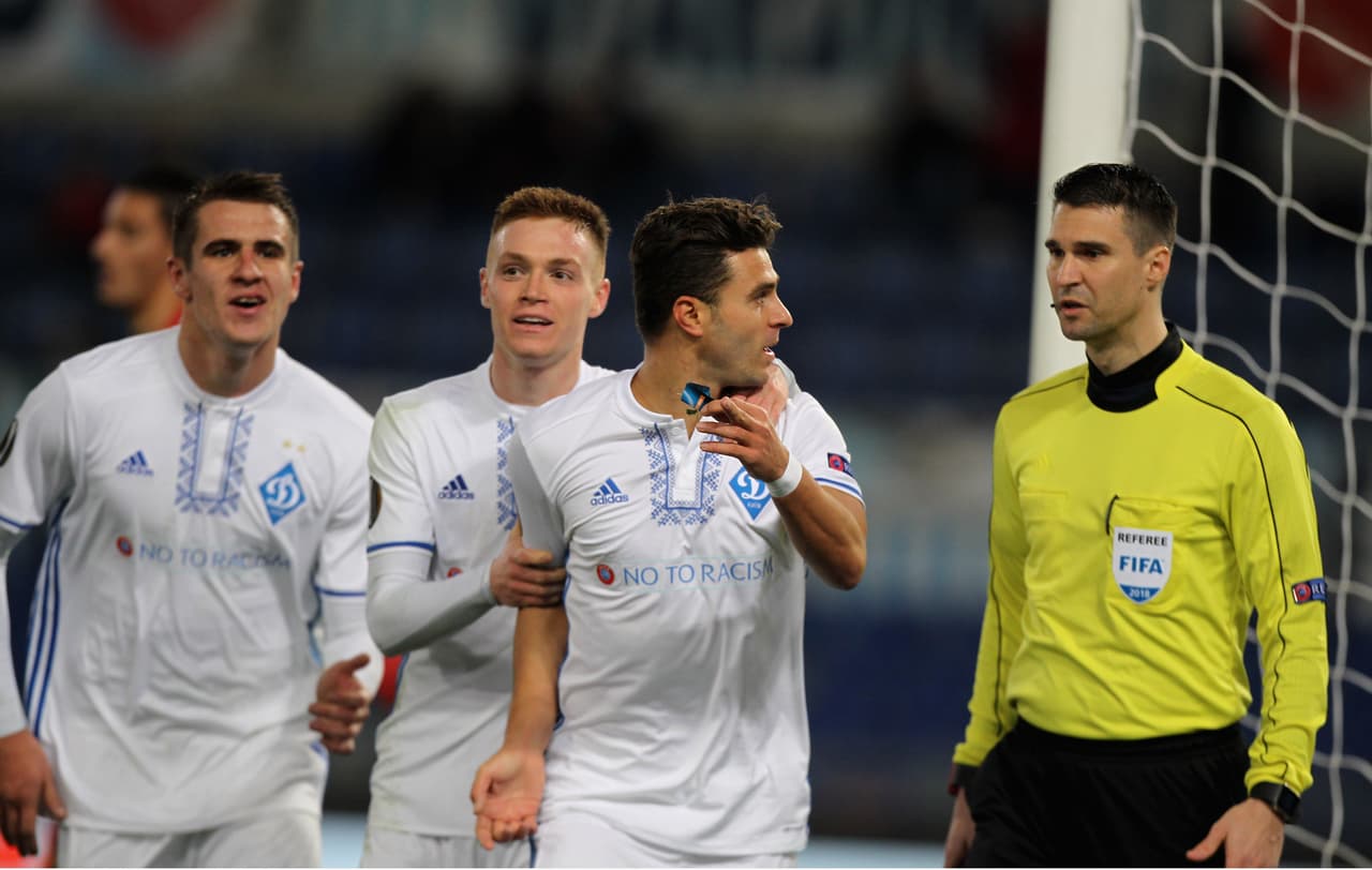 Sin embargo, el visitante volvió a igualar el partido al minuto 34 del segundo tiempo y le complicó a Lazio su situación, obligándolo a ganar o marcar dos goles o más en el juego de vuelta.