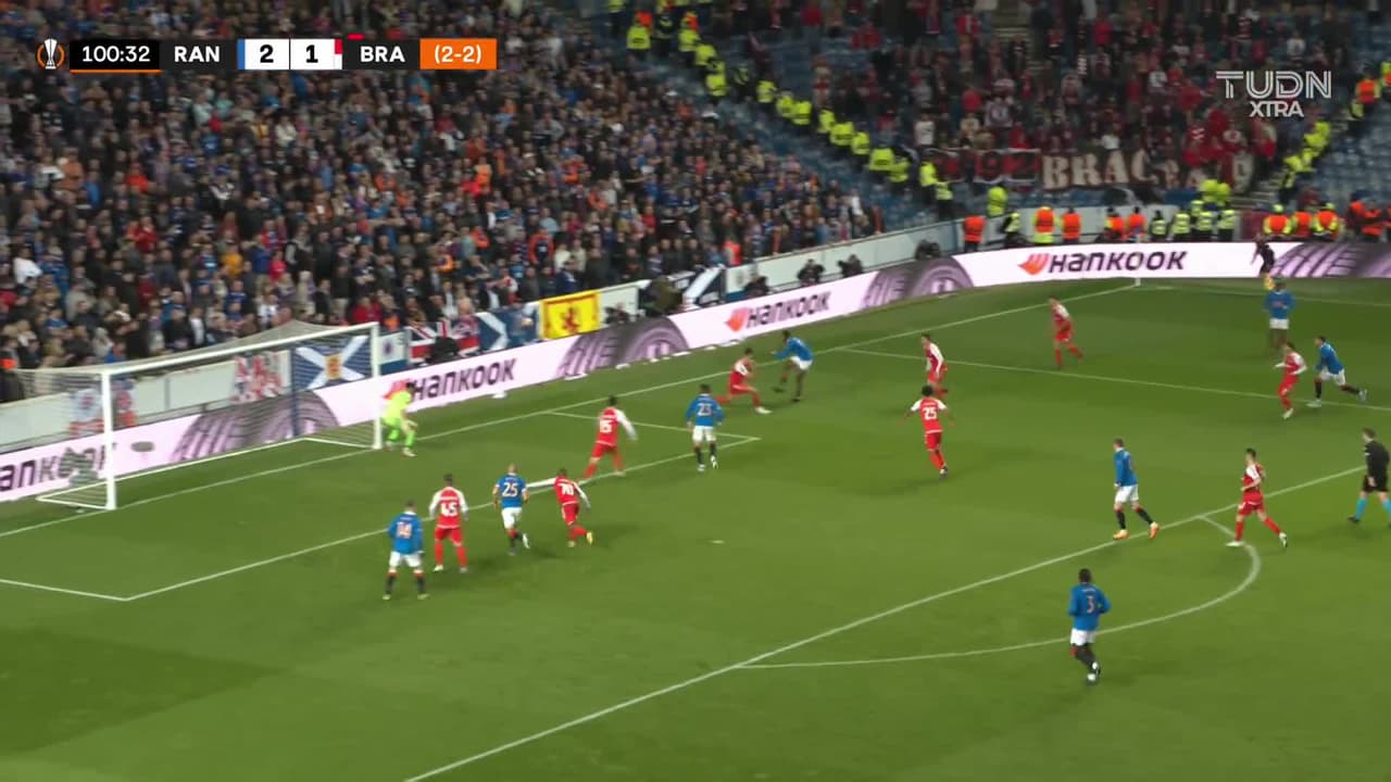 ¡Gol de Rangers! Roofe empuja el balón y pone el 3-1 en tiempo extra