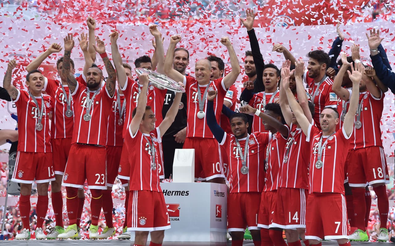 Como para no perder la costumbre de toda una carrera exitosa, Lahm se retiró como campeón de Bundesliga y vigente campeón del mundo con Alemania.