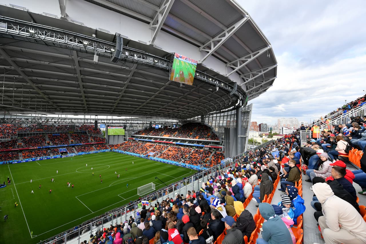 FIFA investiga por qué el Uruguay-Egipto se jugó con miles de asientos vacíos