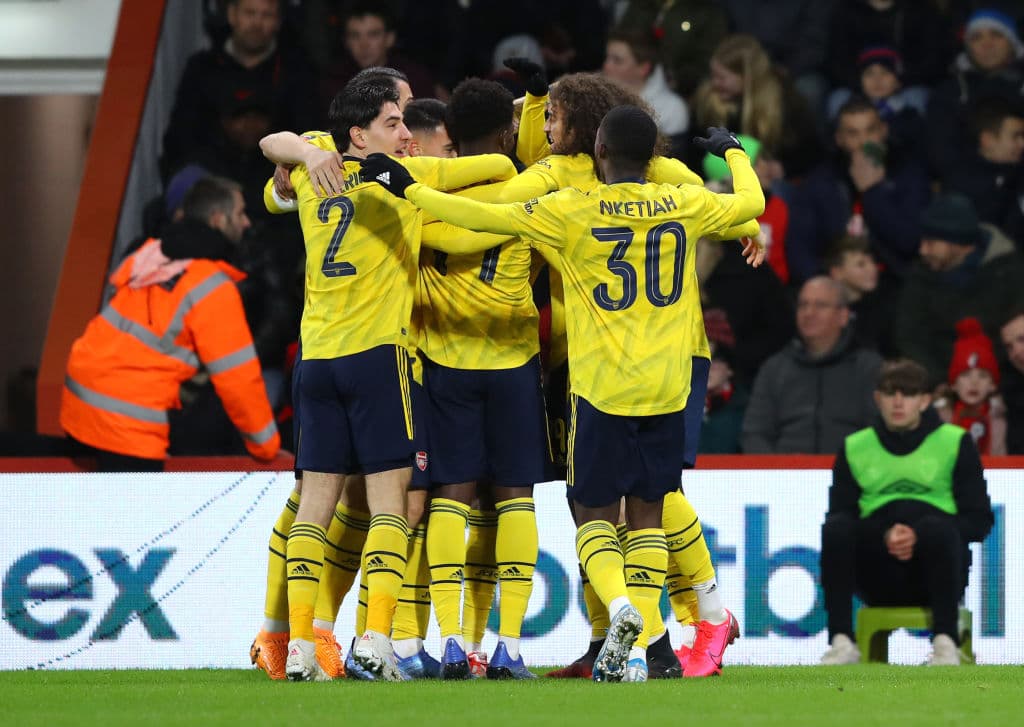 El Arsenal derrotó al Bournemouth 1-2, a domicilio, en la cuarta ronda de la FA Cup, con goles de Saka y Nketiah, que disputó el inicio de la misma con el Leeds United.