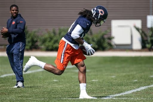 Mira las mejores tomas del WR novato de los Chicago Bears, Kevin White, durante su sesión de fotos dentro y fuera del campo (AP-NFL).