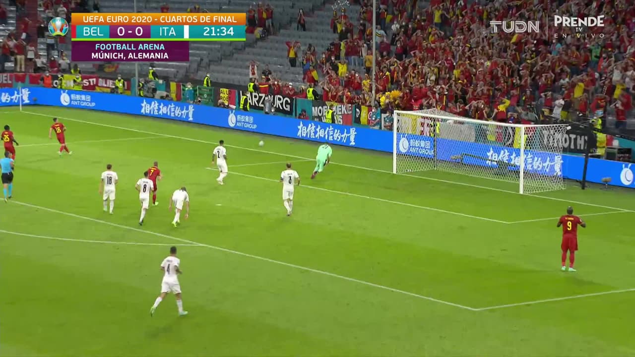 ¡TIRO ATAJADO! disparo por Kevin De Bruyne.