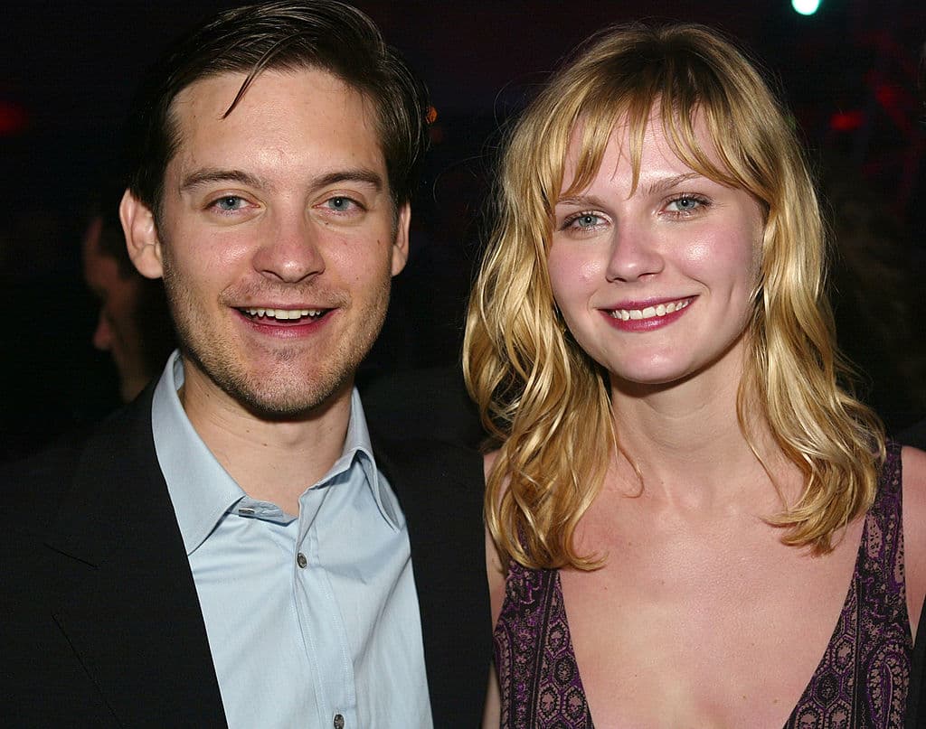 Kirsten interpretó por primera vez a MJ junto a Peter Parker de Tobey Maguire en Spider-Man de 2002.