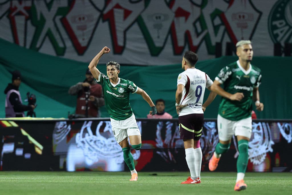 Palmeiras llega a la final tras superar a LDU Quito en una intensa serie de semifinales que terminó 4-3 a su favor.