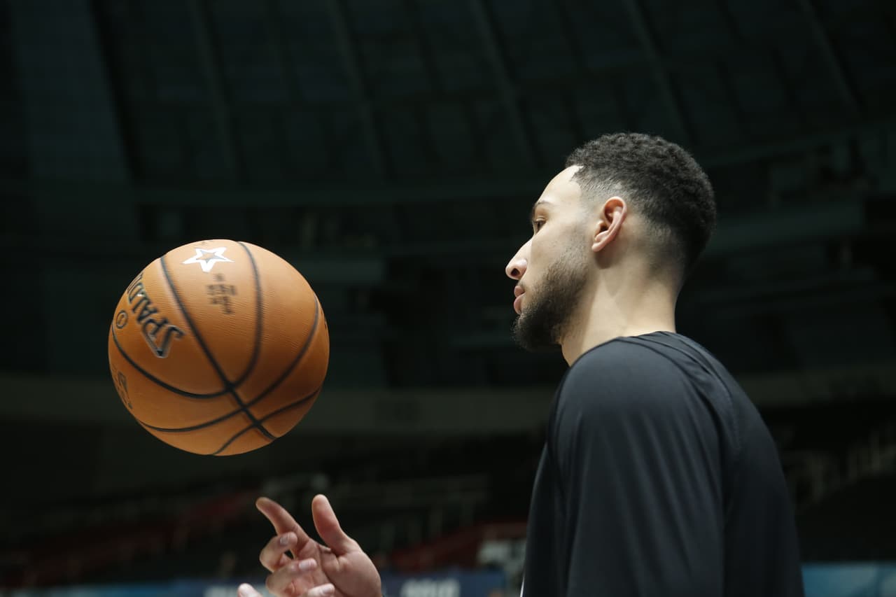 En la mañana de este viernes, en el Bojangles Coliseum de Charlotte, el U.S. Team y el Team World tuvieron su primera y última sesión de entrenamiento antes del juego de las Rising Stars de la NBA que se disputará en el Spectrum Center en horas de la noche con jugadores como Luka Doncic, Kyle Kuzma, DeAndre Ayton, Jayson Tatum, Ben Simmons, Donovan Mitchell, Bogdan Bogndanovic, Marvin Bagley III, entre otros.