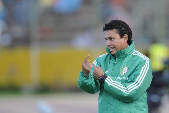 Y la responsabilidad de que el ´Tri´ haga un buen papel depende de Luis Fernando Tena, el encargado del sub'22, reforzado con cinco jugadores mayores, el hombre se tiene fe.