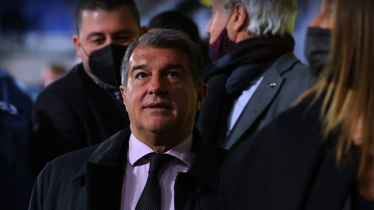 Laporta sentencia: 'Queremos mejorar al equipo en este mercado'