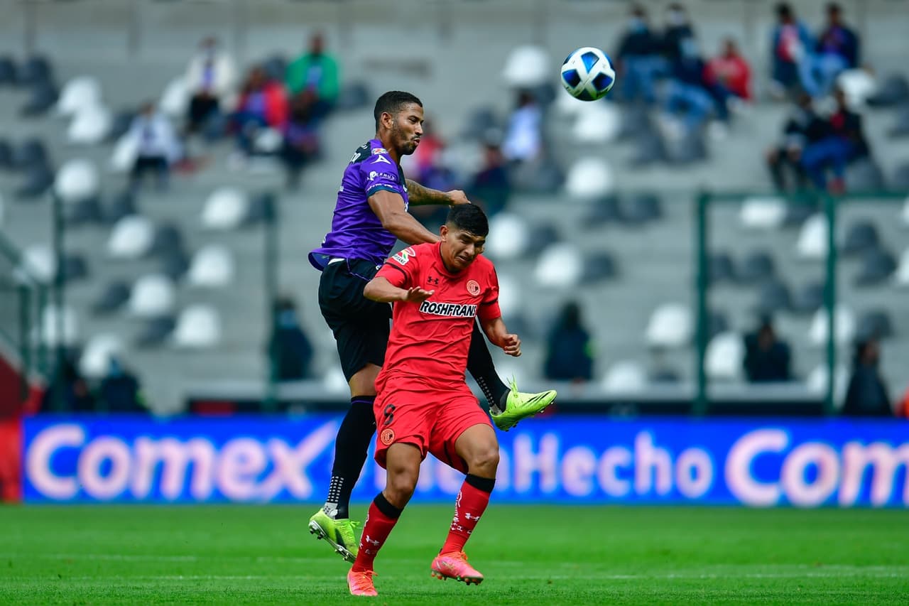 Ian González se estrena con el Toluca en el vibrante empate 2-2 frente a Mazatlán.