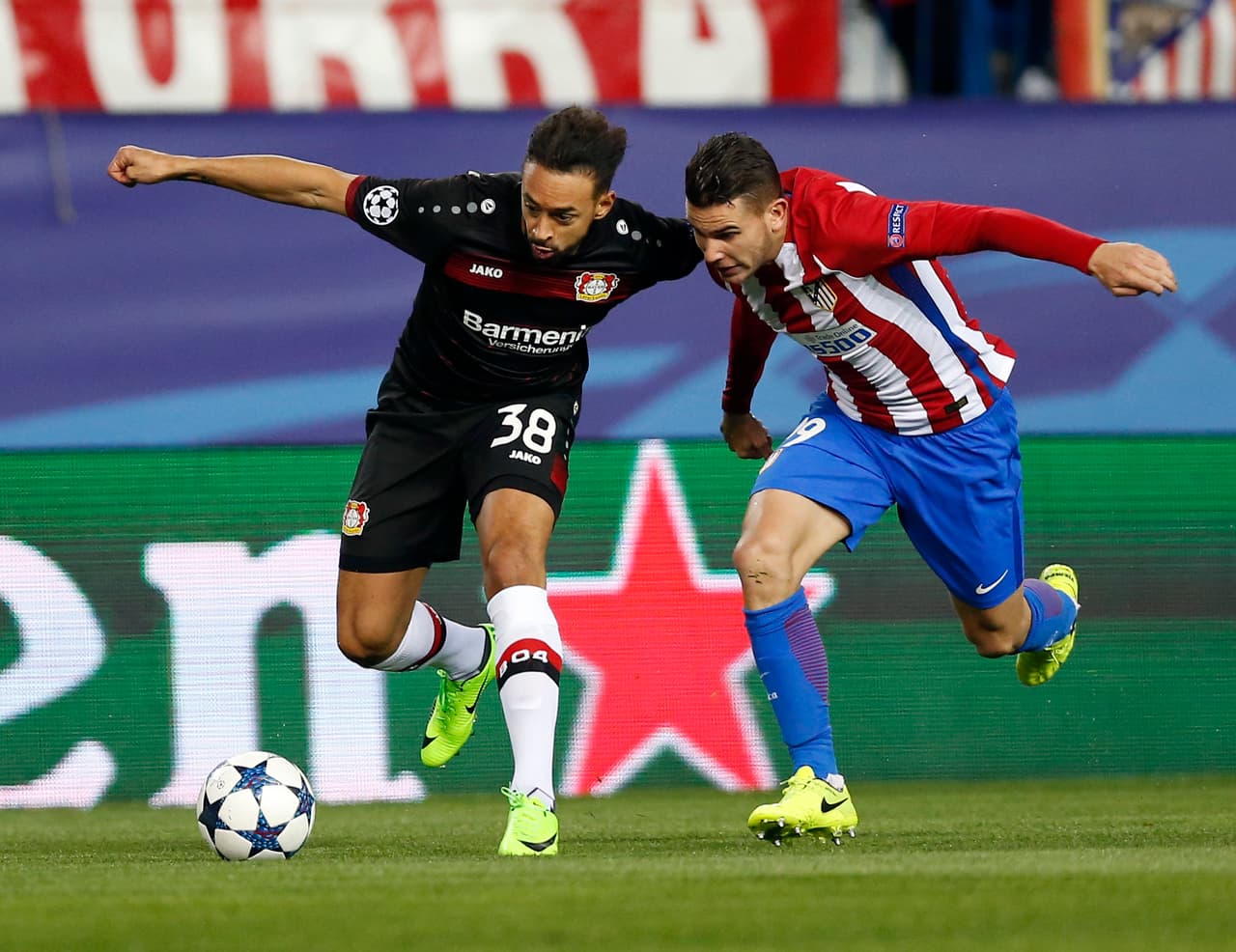 Lateral izquierdo: Lucas Hernández