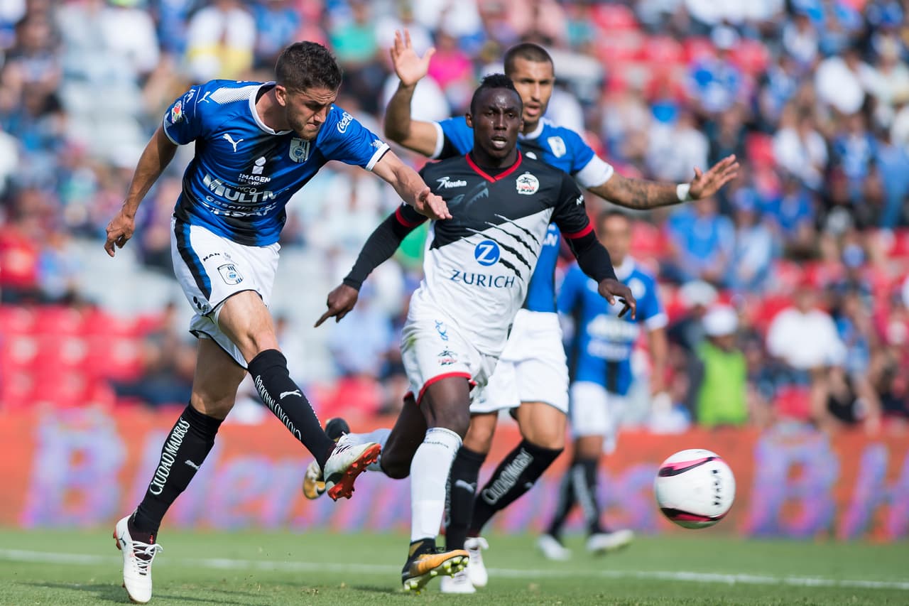 El juego mostrado por los Lobos fue de gran nivel durante los 90 minutos.