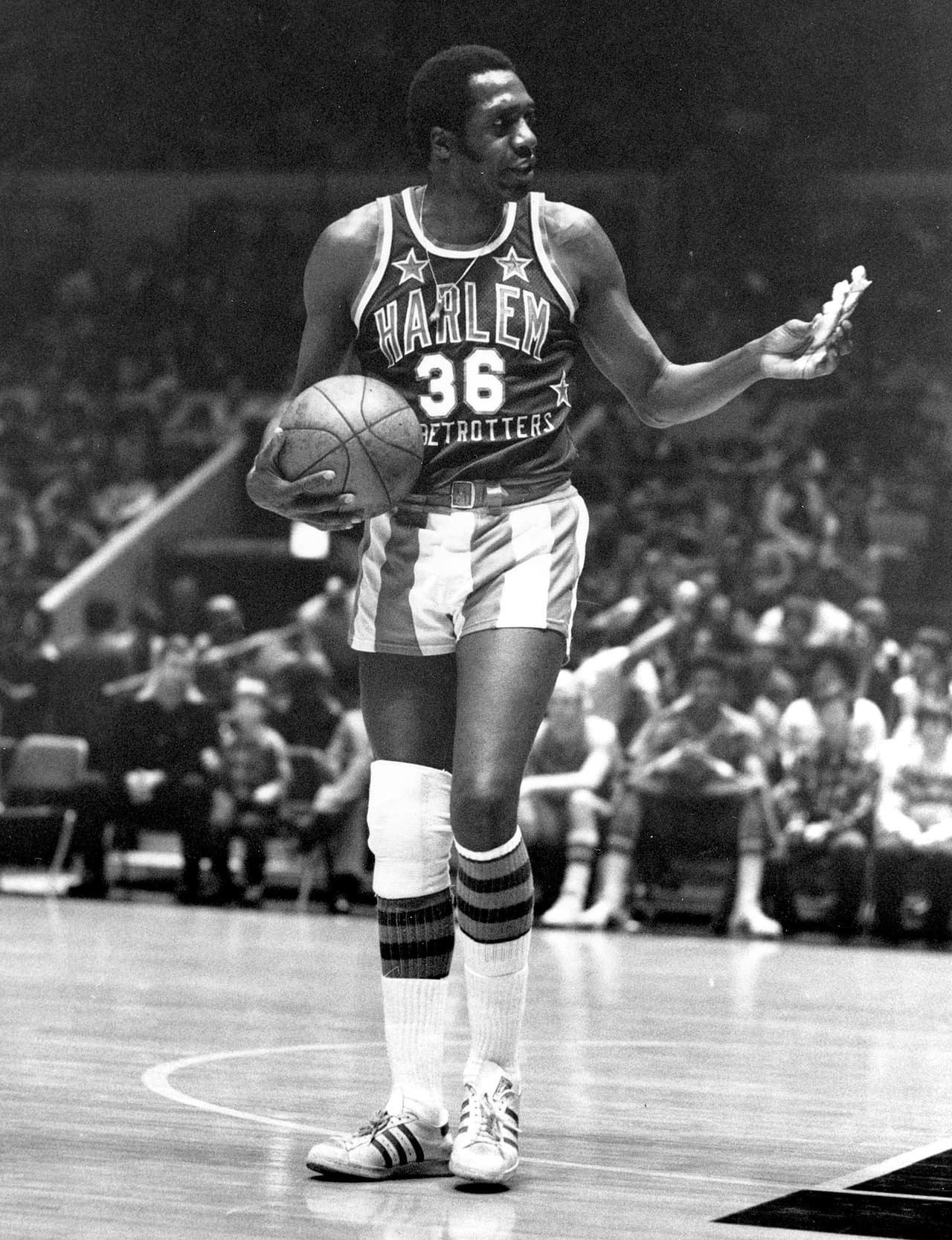 El mismo 27 de Diciembre, Meadowlark Lemon, emblemático jugador de los Harlem Globetrotters, falleció a los 83 años de edad.