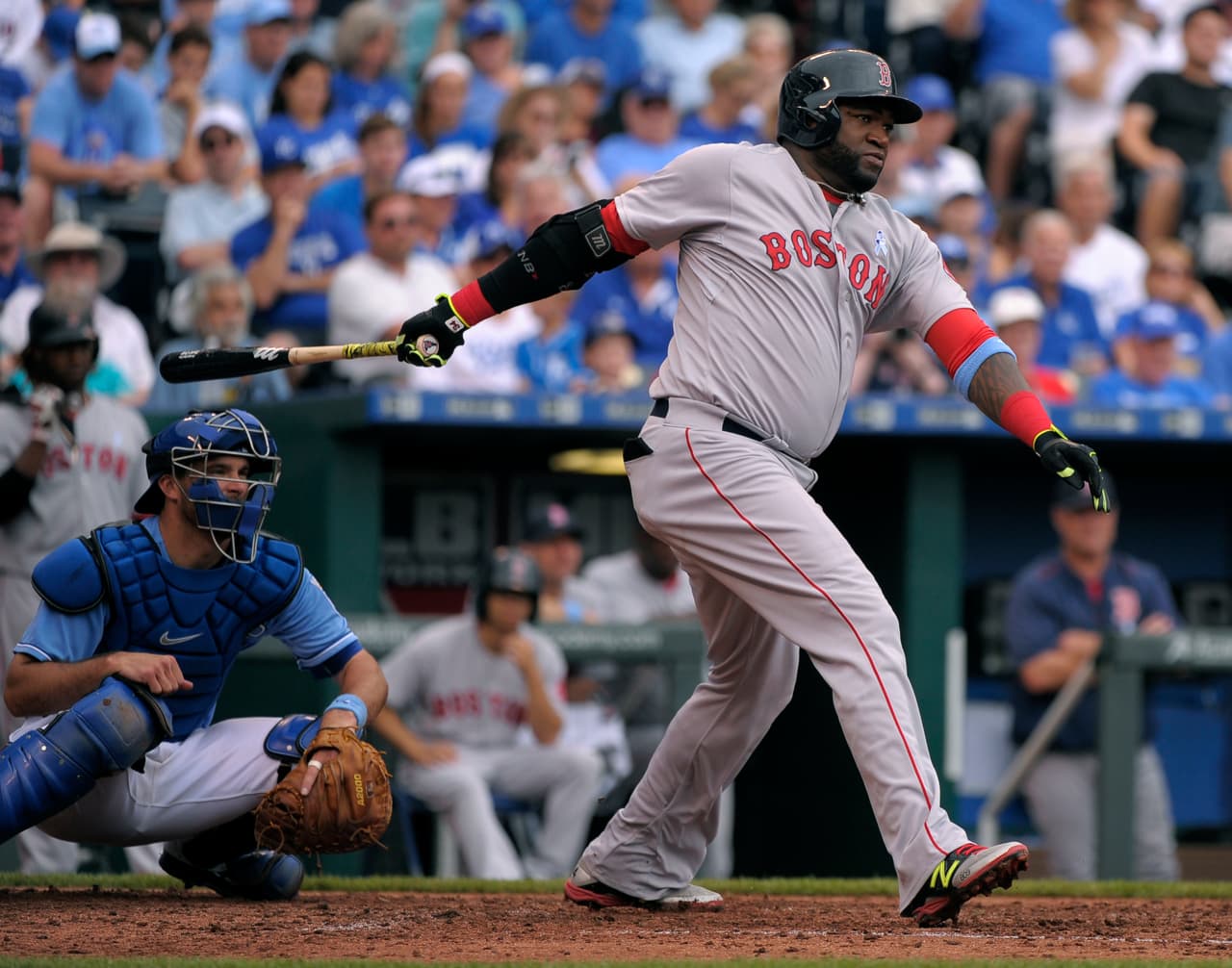 Ortiz llega a 476 jonrones; Red Sox aplastan a Royals
