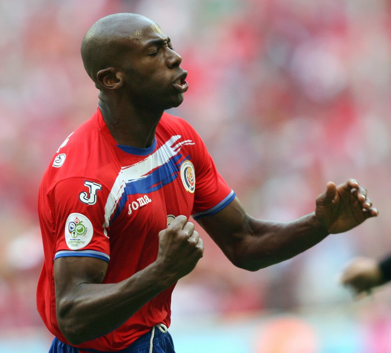 4. Paulo Wanchope (Costa Rica) - 21 partidos en 37 partidos durante tres eliminatorias (1998, 2002, 2006).