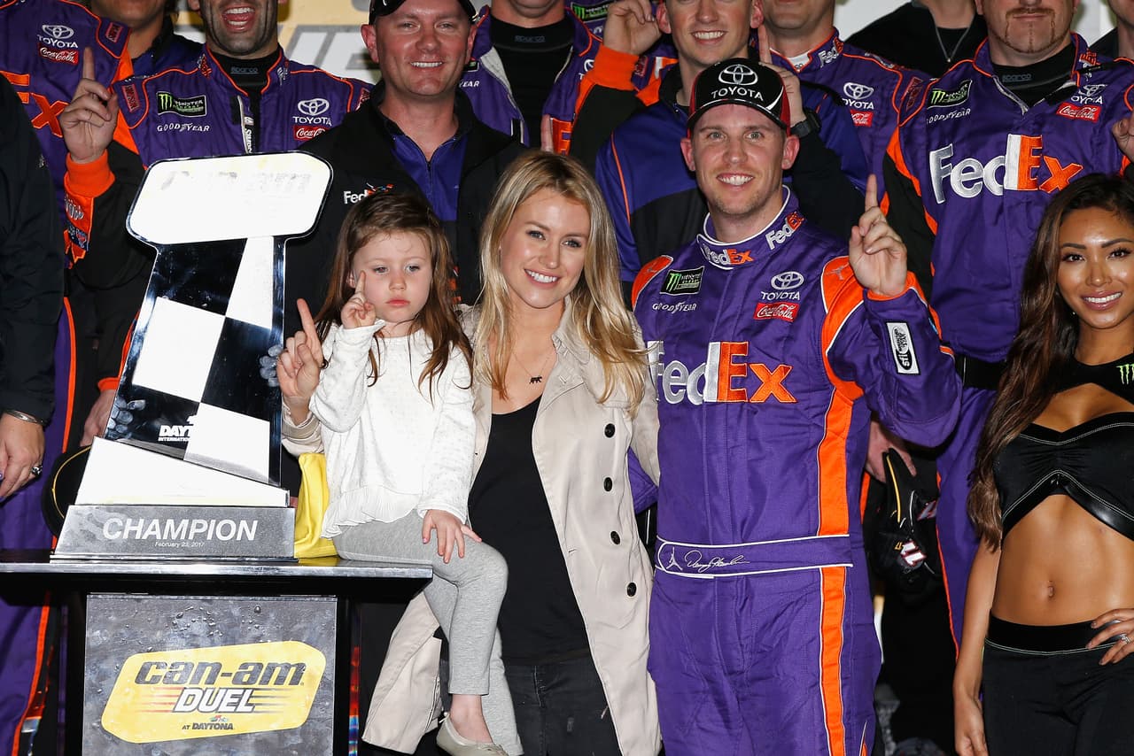 La Nascar vivió una nueva fiesta en familia, con colorido y belleza en el comienzo de la Can-Am Duel.