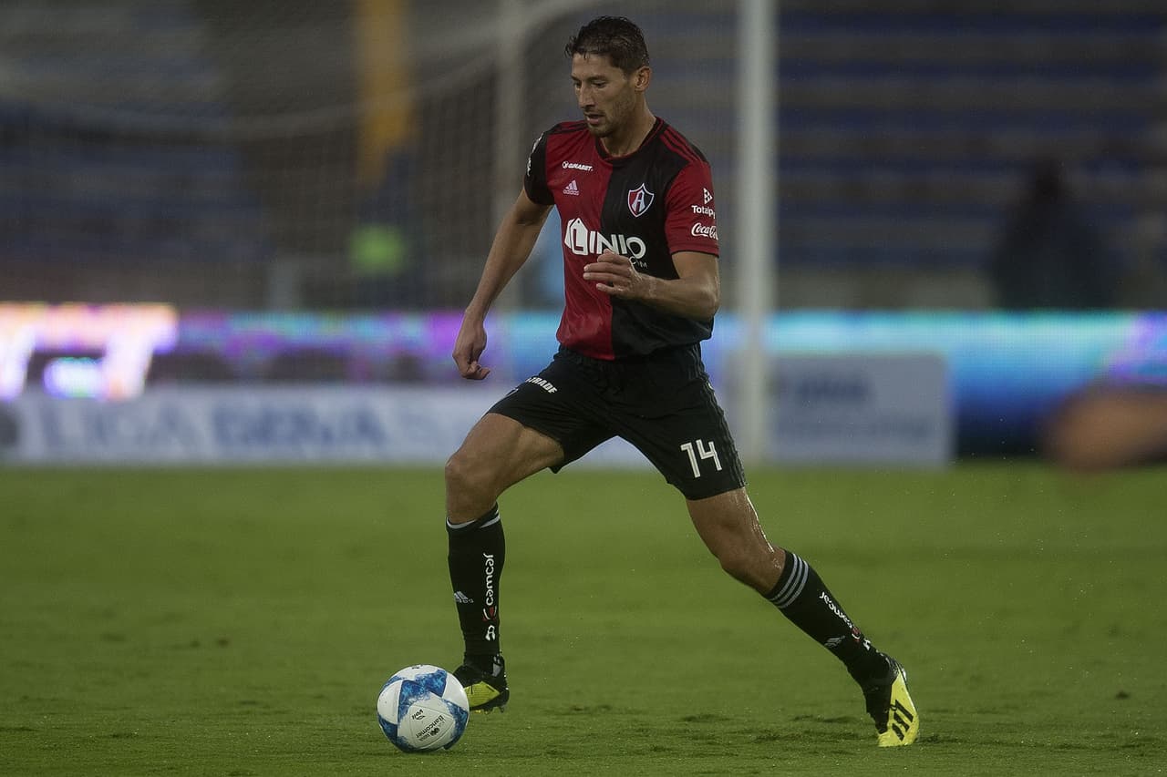 <b>Defensa:</b> Omar González (Atlas, 6)