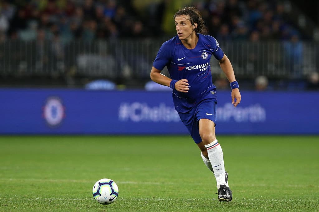 El brasileño David Luiz podría salir del Chelsea al ser considerado como posibilidad de parte de un cambio con Juventus.