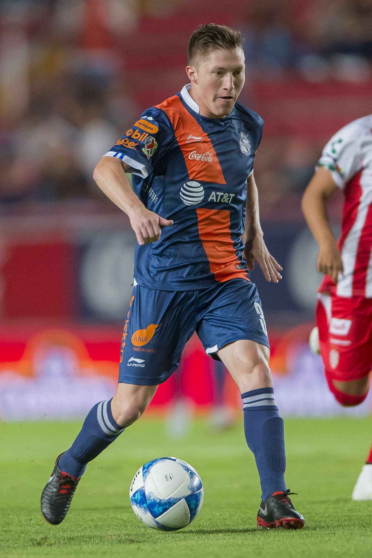 <b>Lo mejor: </b>pocas dudan podrán haber de que el boliviano, Alejandro Chumacero, hizo el mejor gol de la jornada en el empate 2-2 entre Necaxa y Puebla (Imago7).