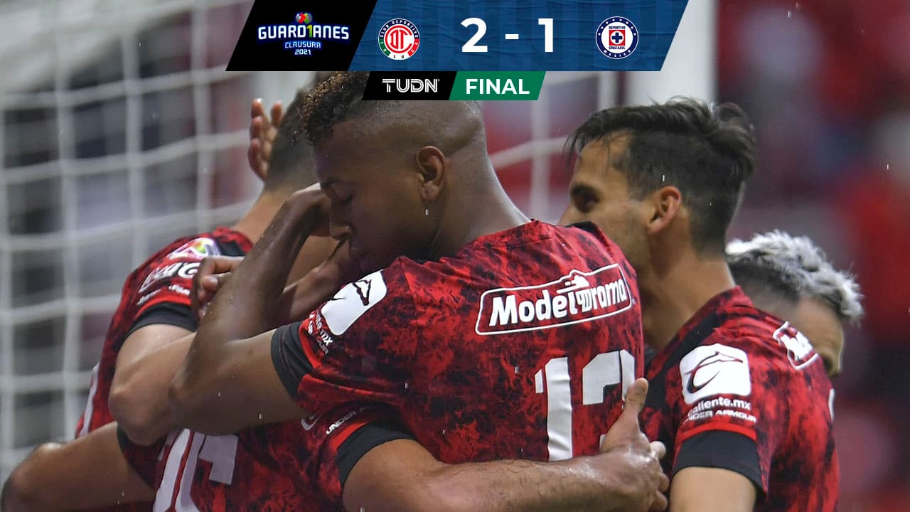 Con muy polémico arbitraje, Toluca tomó mínima ventaja ante Cruz Azul