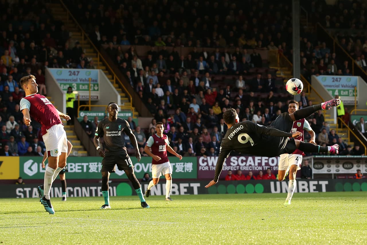Liverpool superó 3-0 al Burnley en Turf Moor con goles de Sadio Mané, Roberto Firmino y autogol de Chris Wood. Los Reds continúan con paso perfecto tras 4 fechas en la Premier League.
