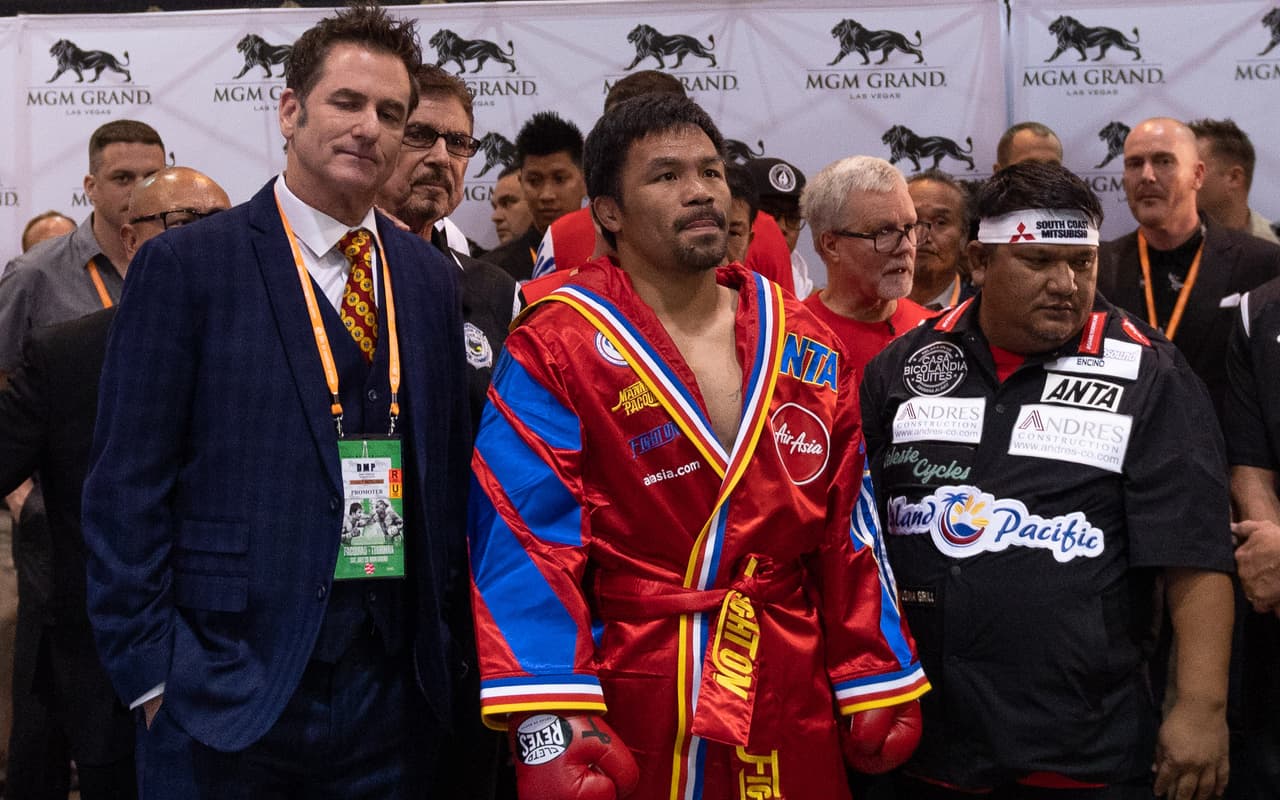 A sus 40 años, Pacquiao calló bocas con un tremendo despliegue de fortaleza y rapidez. Thurman cayó en el primer round y entregó su cetro wélter AMB al filipino.