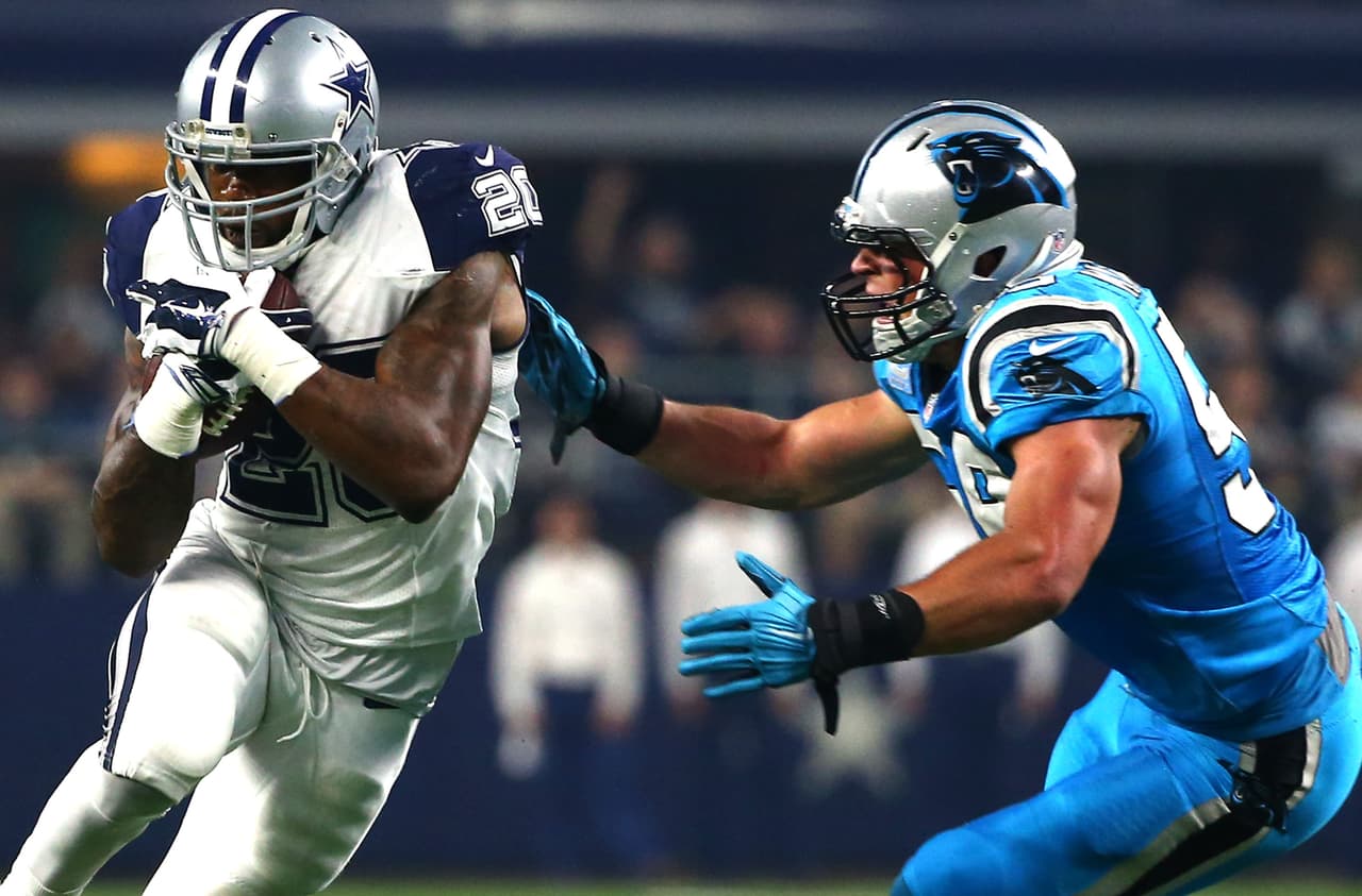 Kuechly tuvo dos intercepciones, incluyendo un touchdown, y siete tackleadas en juego que los Panthers mantuvieron el invicto por 33-14 ante los Cowboys.