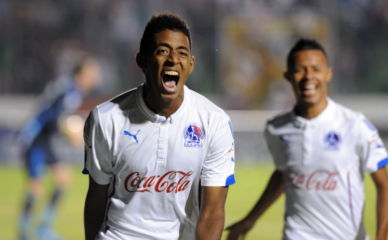 Olimpia, del DT argentino Héctor Vargas, sigue líder del Clausura hondureño