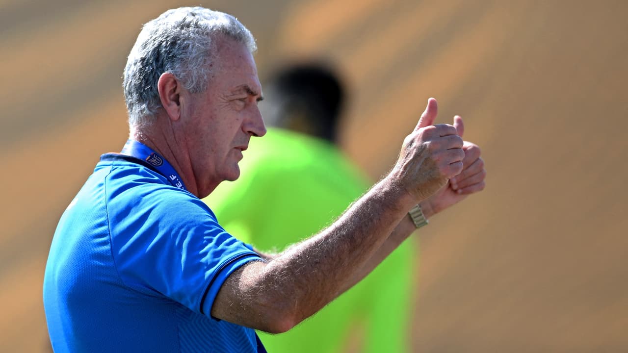 Gustavo Alfaro es oficialmente el nuevo DT de la Selección de Costa Rica