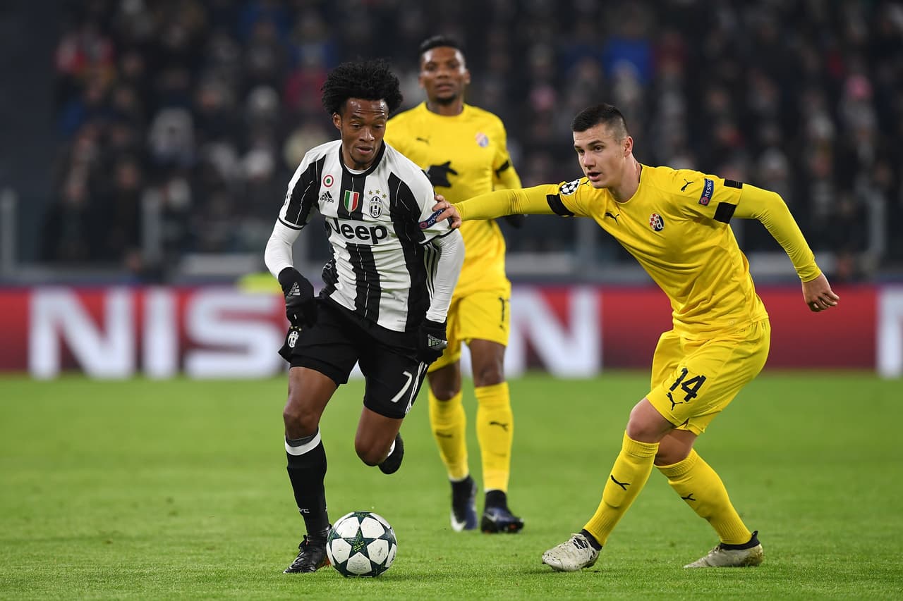 El colombiano Juan Guillermo Cuadrado es la figura desequilibrante de Juventus de Italia. Su talento deslumbra en el certamen que los tuvo como finalistas en la edición de 2015.