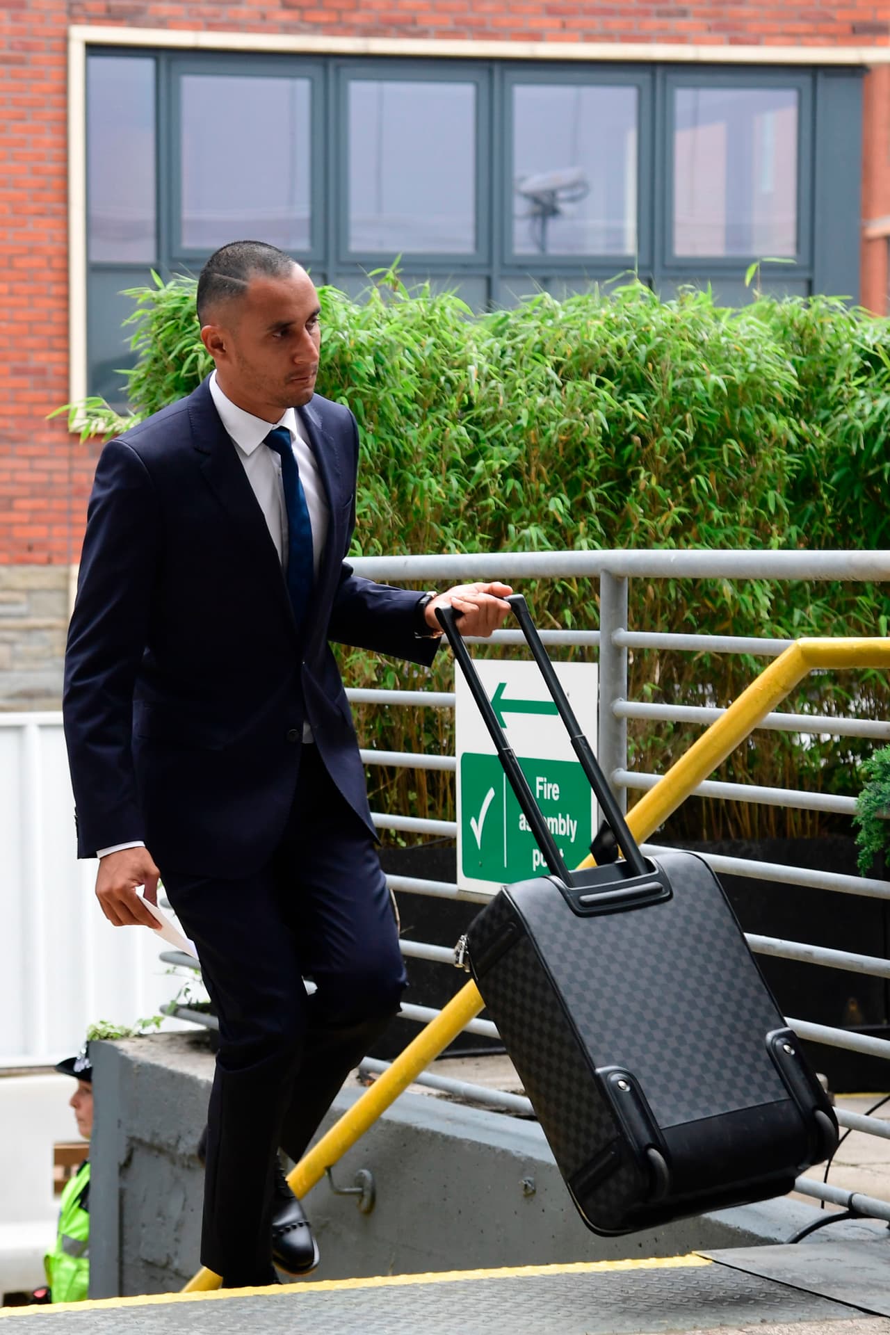 Con su nuevo corte, el costarricense Keylor Navas se hizo presente con el equipo merengue.