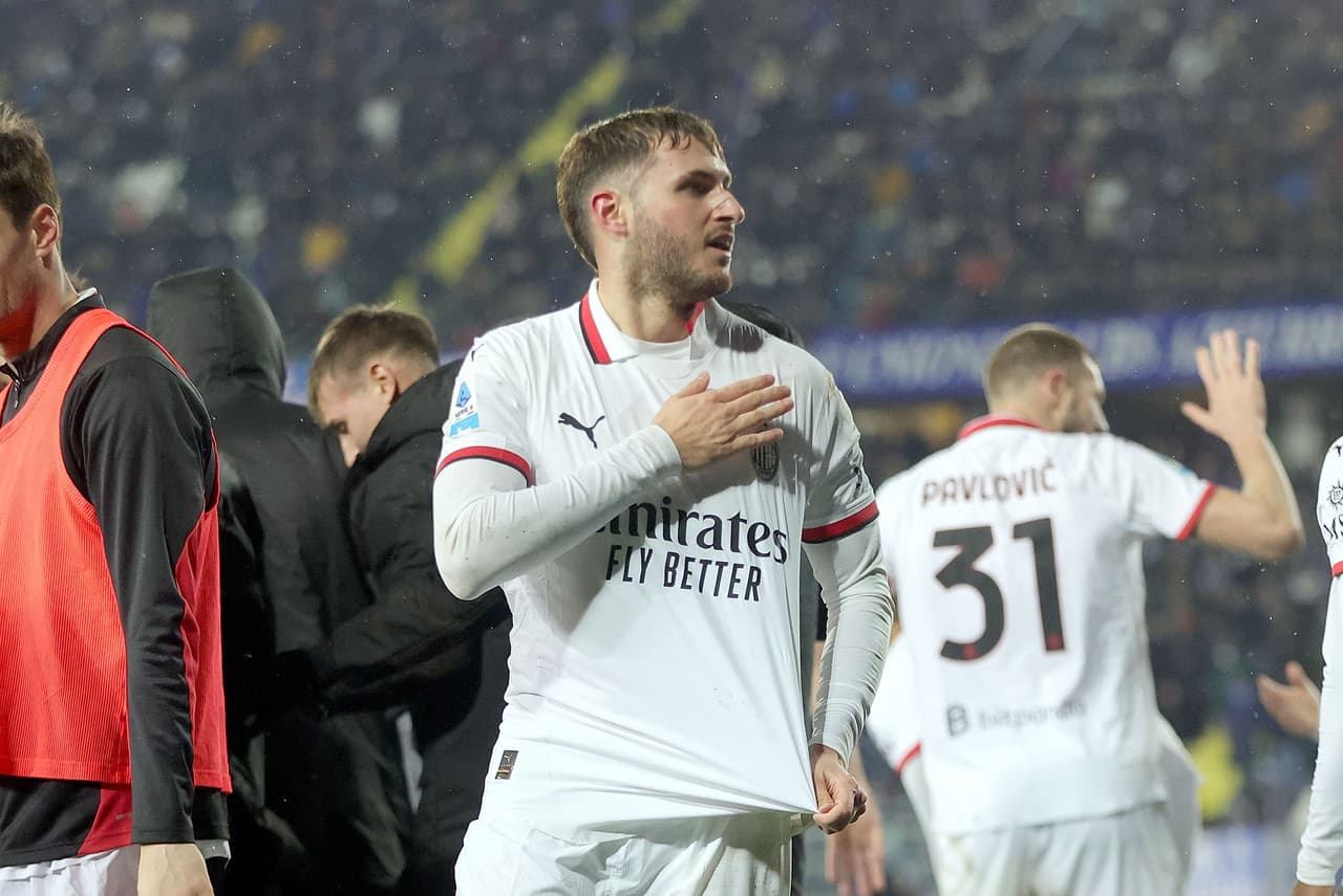 Partidos de hoy miércoles 12 de febrero: Santi Giménez en Champions; Chivas en Champions Cup