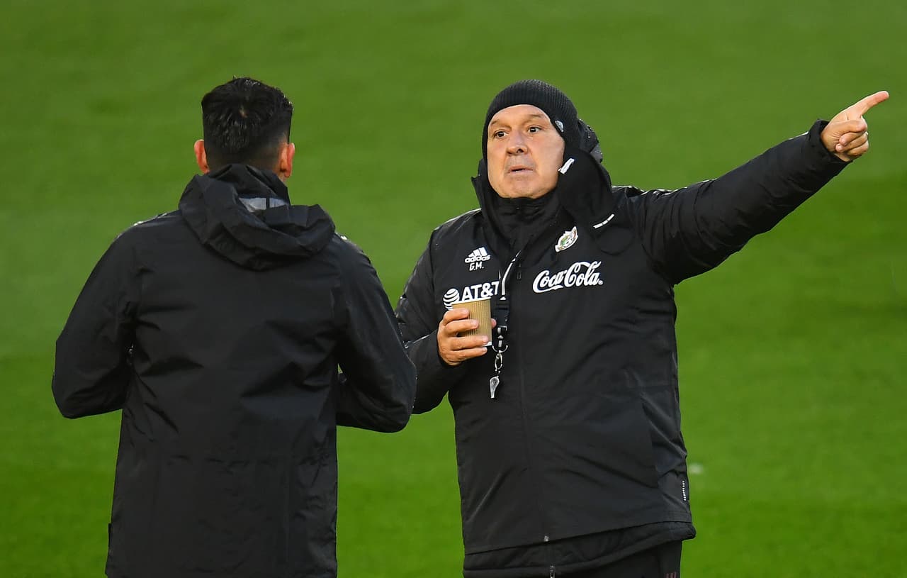 Martino revela que Efraín Álvarez ya decidió entre el Tri y USA