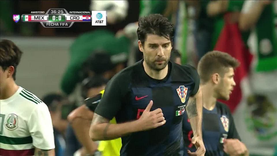 Tiro desviado de ${PLAYER}