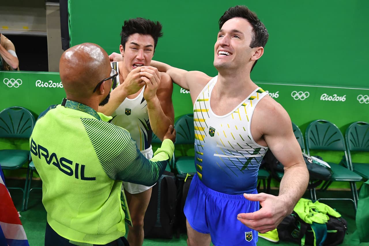 La emoción de ganar una medalla en gimnasia es incomparable, más aún si eres el competidor local.