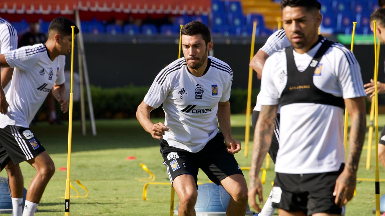 Vigón se presenta en Tigres. “Ustedes son unos ganadores”