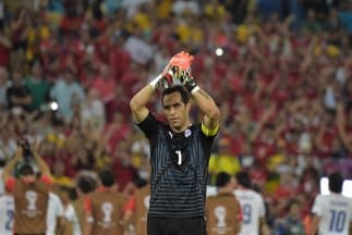 Claudio Bravo al Barcelona de España.