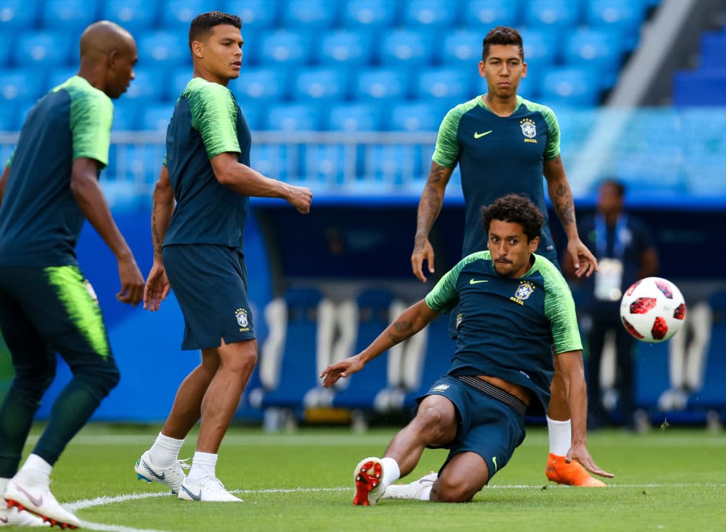 La prensa brasileña ha sido muy crítica del rendimiento de su selección y pese a haber pasado a octavos como primeros de grupo, no ha gustado ni convencido su desempeño.