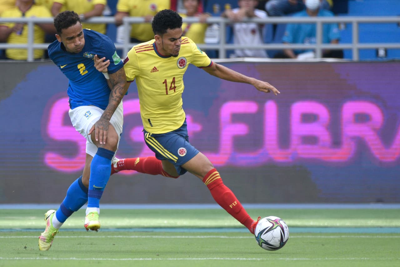 Colombia terminó con el paso perfecto de Brasil al sacar un empate sin goles.