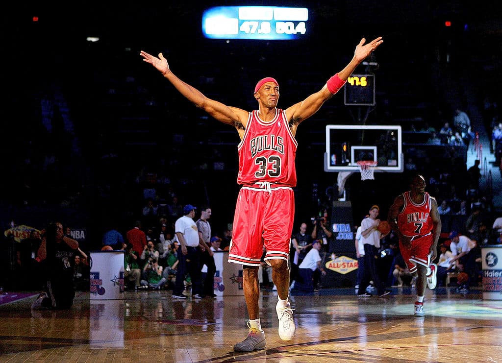 LAS VEGAS - FEBRUARY 17: Scottie Pippen of the Chicago team celebrates after sinking a half-court shot in the Haier Shooting Stars Competition during NBA All-Star Weekend on February 17, 2007 at Thomas & Mack Center in Las Vegas, Nevada. NOTE TO USER: User expressly acknowledges and agrees that, by downloading and or using this photograph, user is consenting to the term and conditions of the Getty Images License Agreement. (Photo by Jed Jacobsohn/Getty Images)