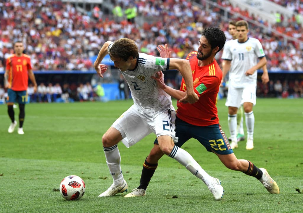 El tiempo extra tuvo la misma dinámica de España empujando y Rusia aguantando la embestida.