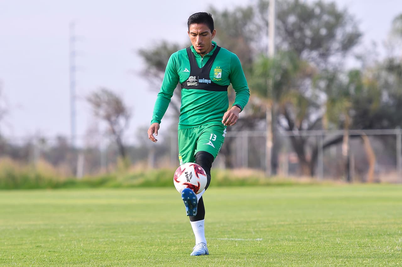 La nueva normalidad ha llegado al futbol también y parece que todo marcha en orden