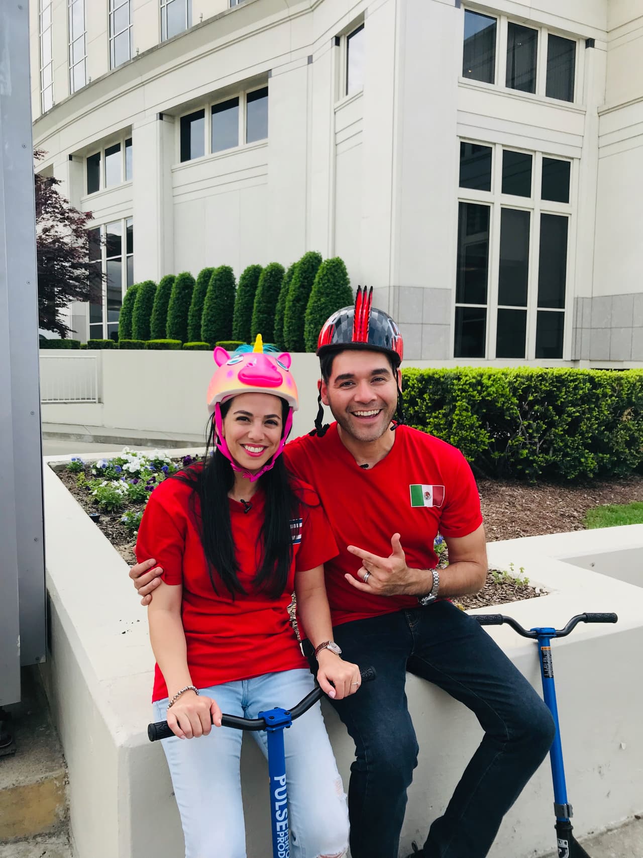 La música, las sonrisas y el deporte se tomaron el capítulo 8 de 'La Carrera' de Univisión en Phoenix, una de las sedes de la Copa Oro.