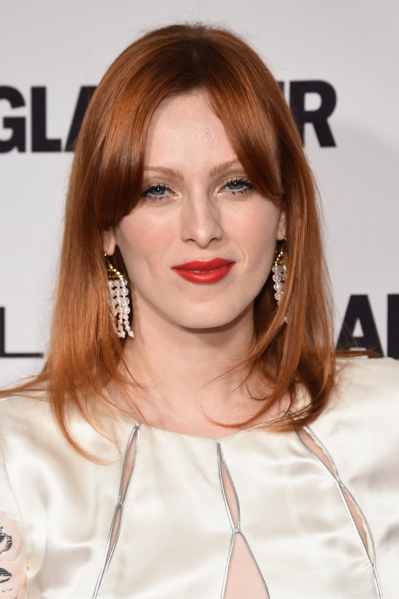 La modelo Karen Elson ha liderado los llamados para reformar el sistema de agencia modelo al renunciar públicamente y representándose a sí misma desde 2017.