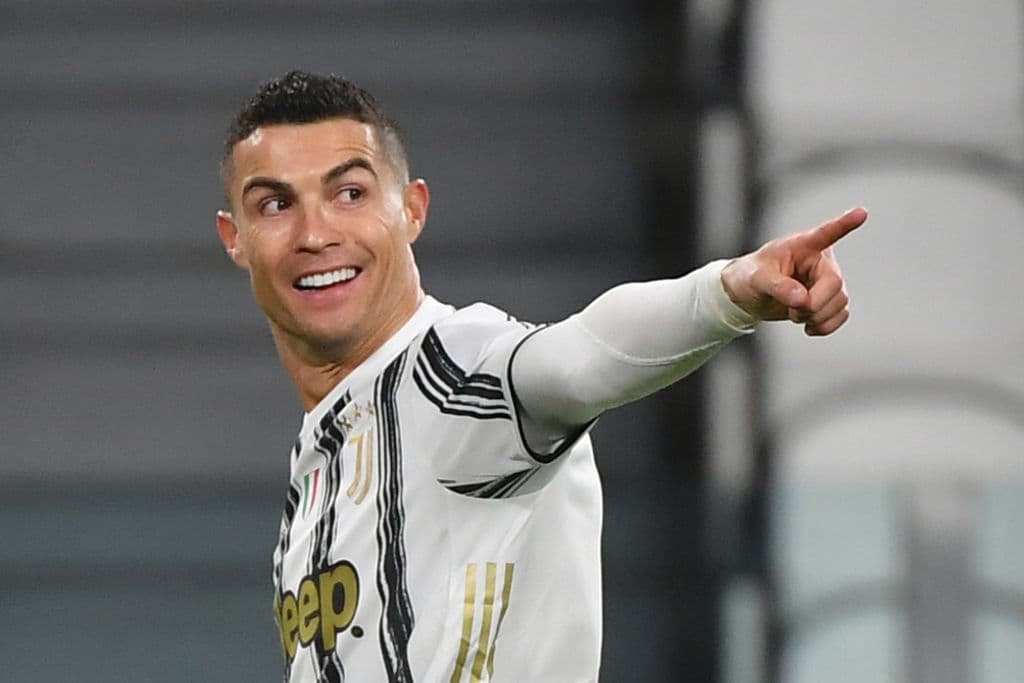 Cristiano Ronaldo y la Juve despachan a la Roma | El astro portugués marcó en la victoria 2-0 en duelo de la Serie A, J21; ya son terceros en la general.