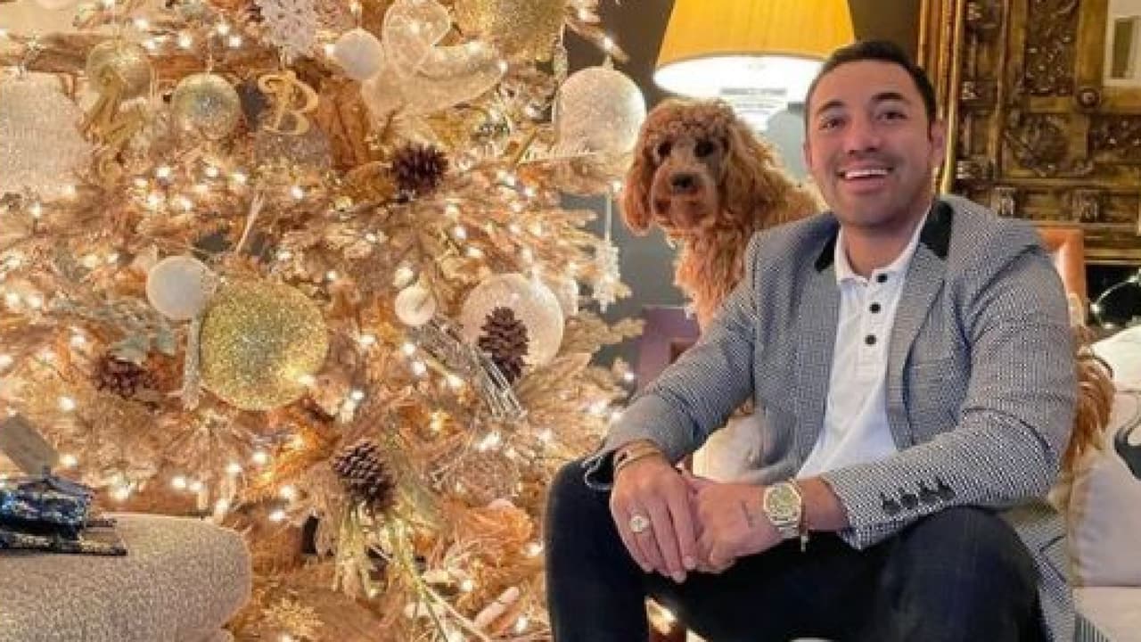 Marco Fabián anuncia regreso a las canchas