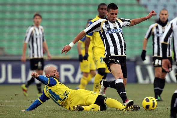 Chievo Verona no fue rival en su visita al campo del Udinese.